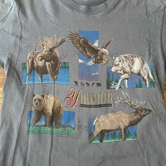Yellowstone National Park Vintage Graphic Tee 90s Streetwear Womens Medium - Picture 2 of 7